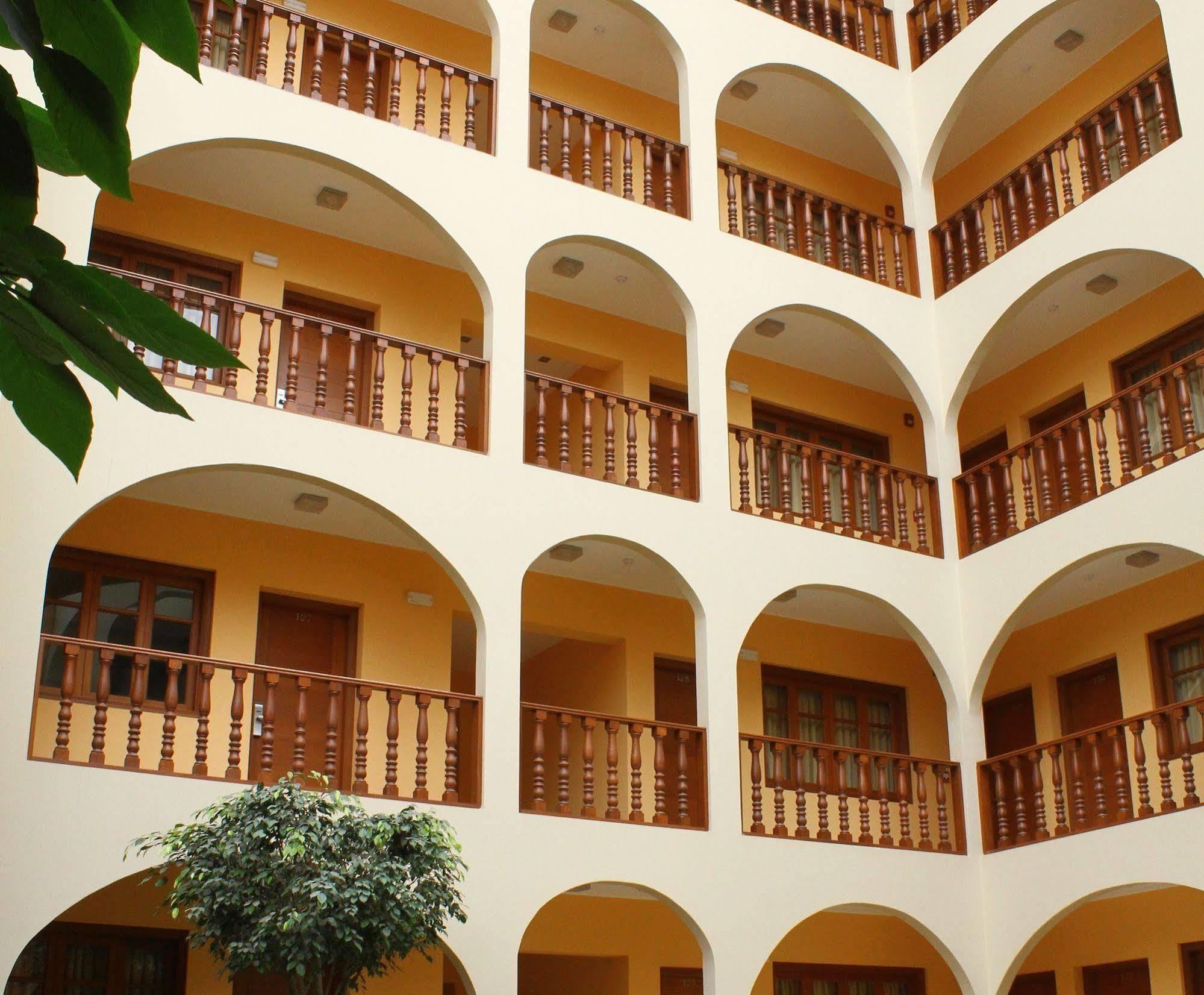 Bayview Hotel Ліма Екстер'єр фото